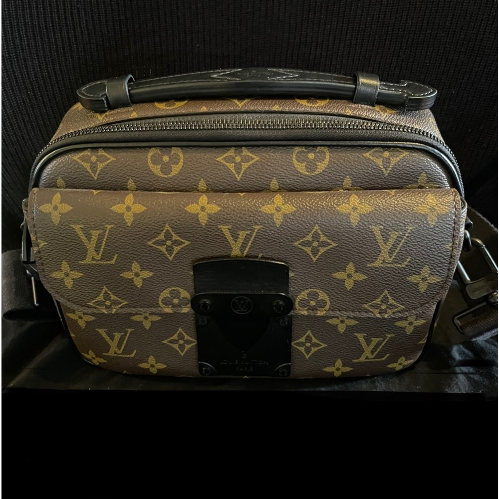 Louis Vuitton S Lock macassar monogram messenger bag